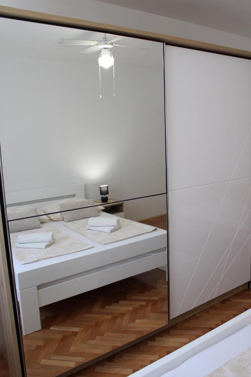 Charming Old Town Apartment Šibenik Kültér fotó