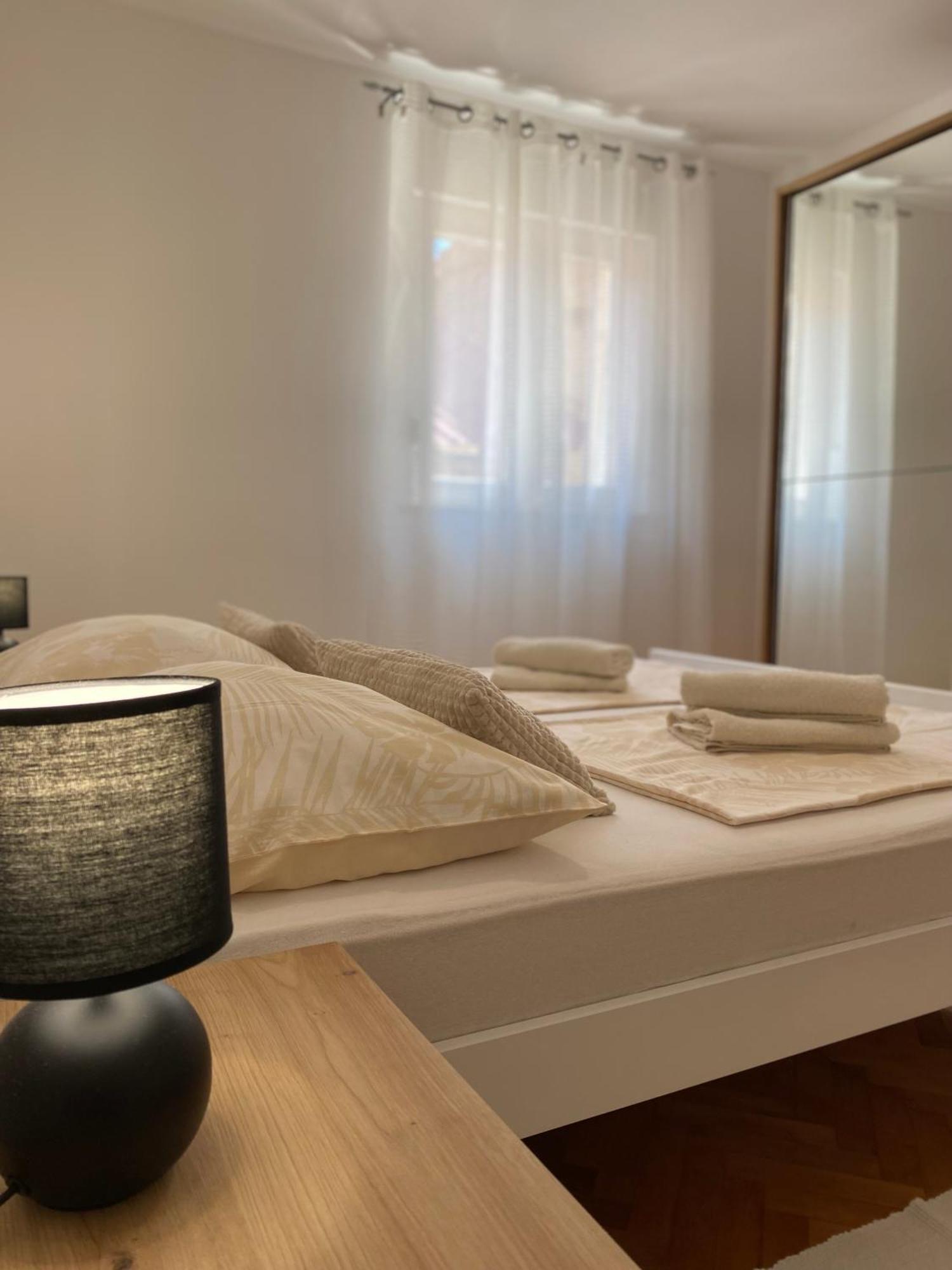 Charming Old Town Apartment Šibenik Kültér fotó